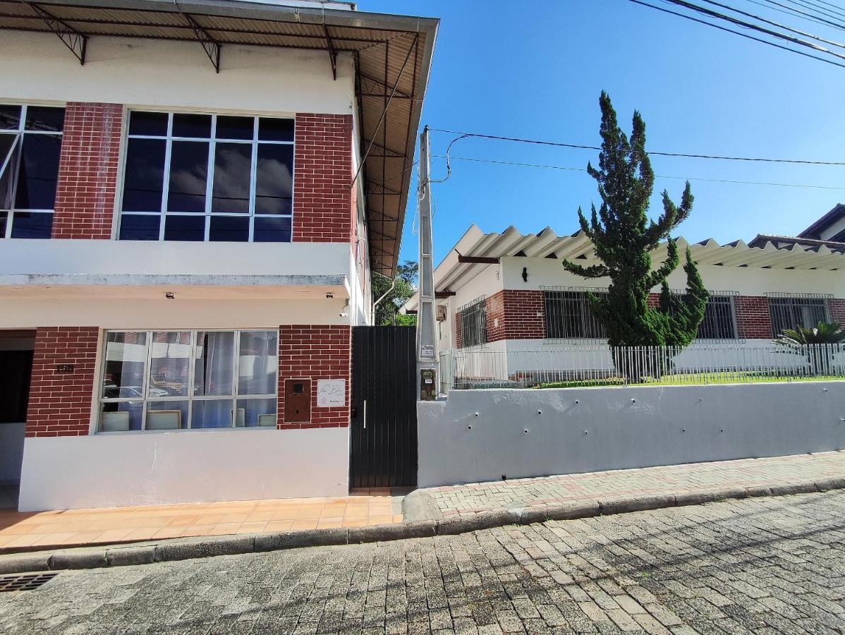 Villa Bilac 06 - Amplo Studio Proximo A Vila Germanica Blumenau Exterior photo